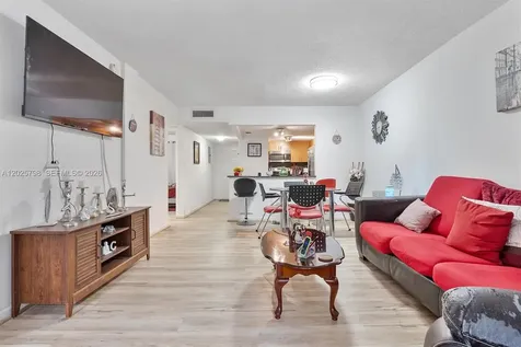 10000 NW 80th Court Hialeah Gardens FL 33016