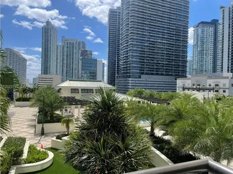 999 SW 1st Avenue Miami FL 33130