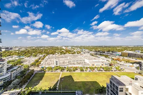 121 NE 34th Street Miami FL 33137