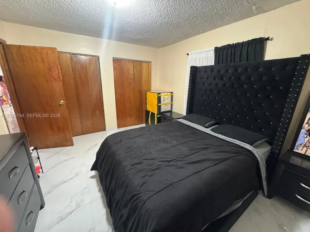 5923 Fillmore Street Hollywood FL 33021