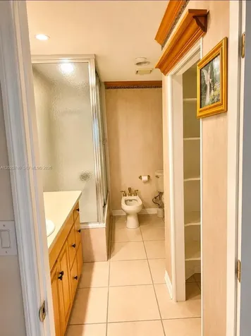 3082 S Oakland Forest Drive Oakland Park FL 33309