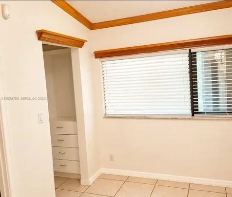 3082 S Oakland Forest Drive Oakland Park FL 33309