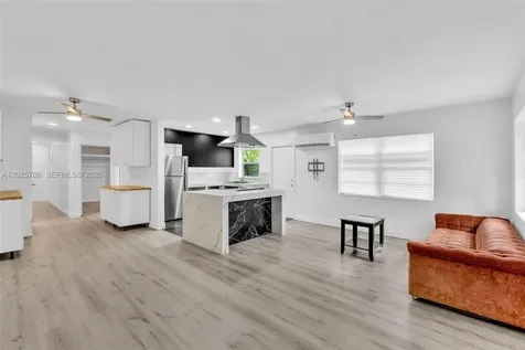1517 NW 8th Avenue Fort Lauderdale FL 33311