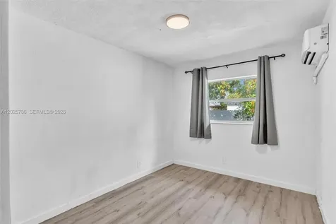 1517 NW 8th Avenue Fort Lauderdale FL 33311