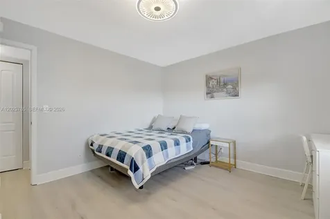 10145 Sunrise Lakes Boulevard Sunrise FL 33322