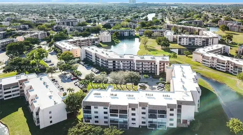 10145 Sunrise Lakes Boulevard Sunrise FL 33322
