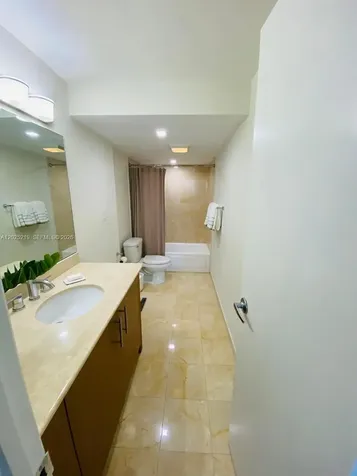 10275 E Collins Avenue Bal Harbour FL 33154