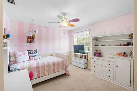 116 Berenger Walk Royal Palm Beach FL 33414