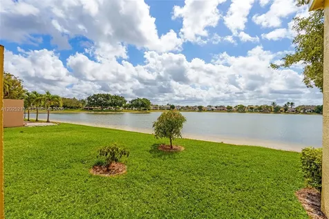 116 Berenger Walk Royal Palm Beach FL 33414
