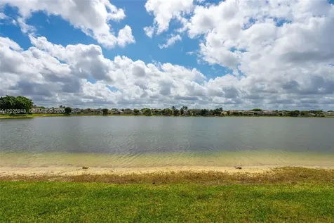116 Berenger Walk Royal Palm Beach FL 33414