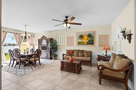 116 Berenger Walk Royal Palm Beach FL 33414