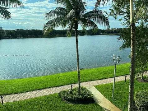 2681 N Flamingo Road Sunrise FL 33323