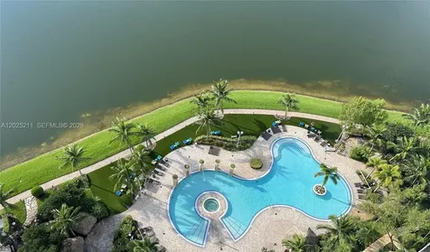 2681 N Flamingo Road Sunrise FL 33323