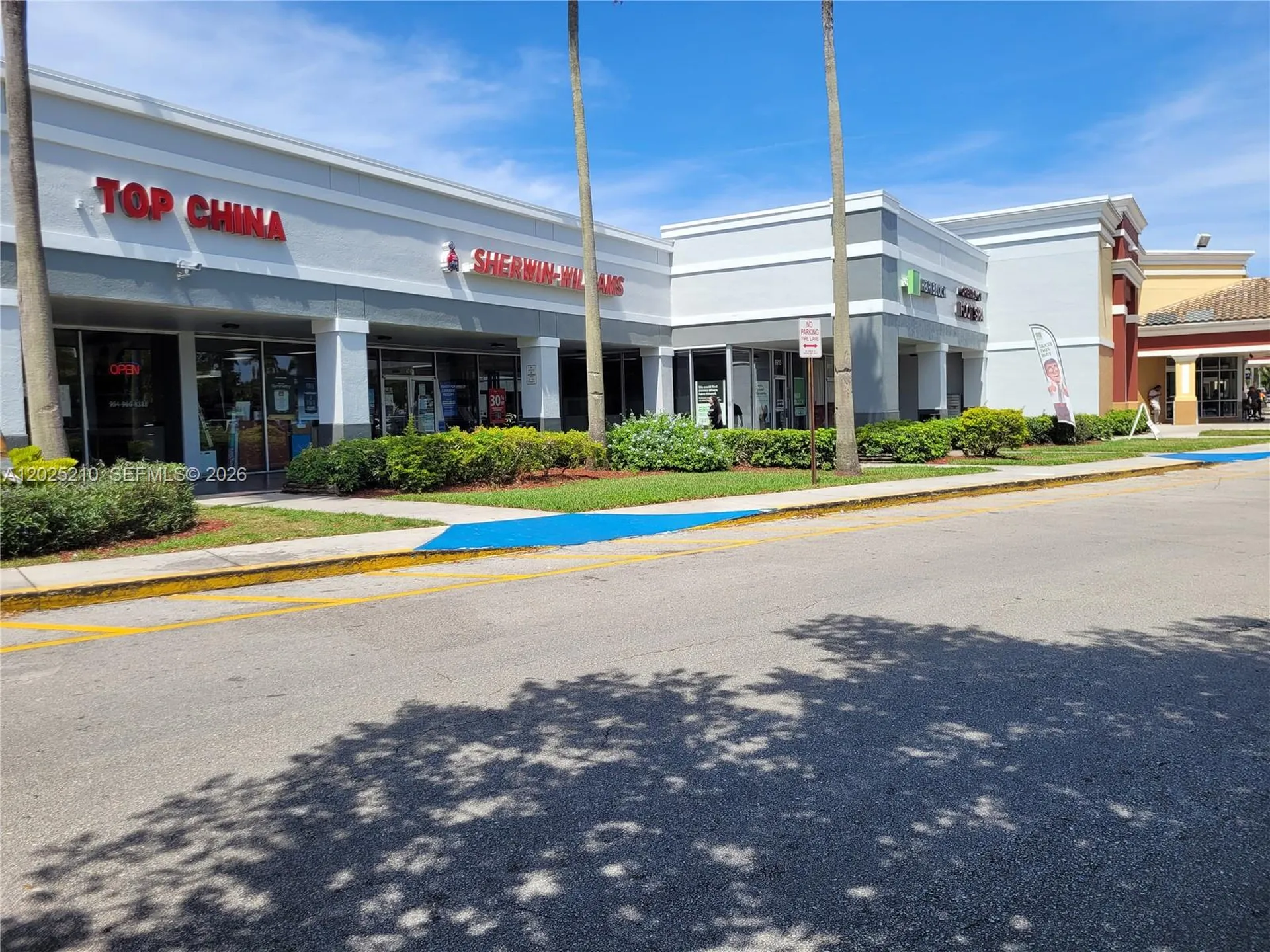 6935 Taft Hollywood FL 33125