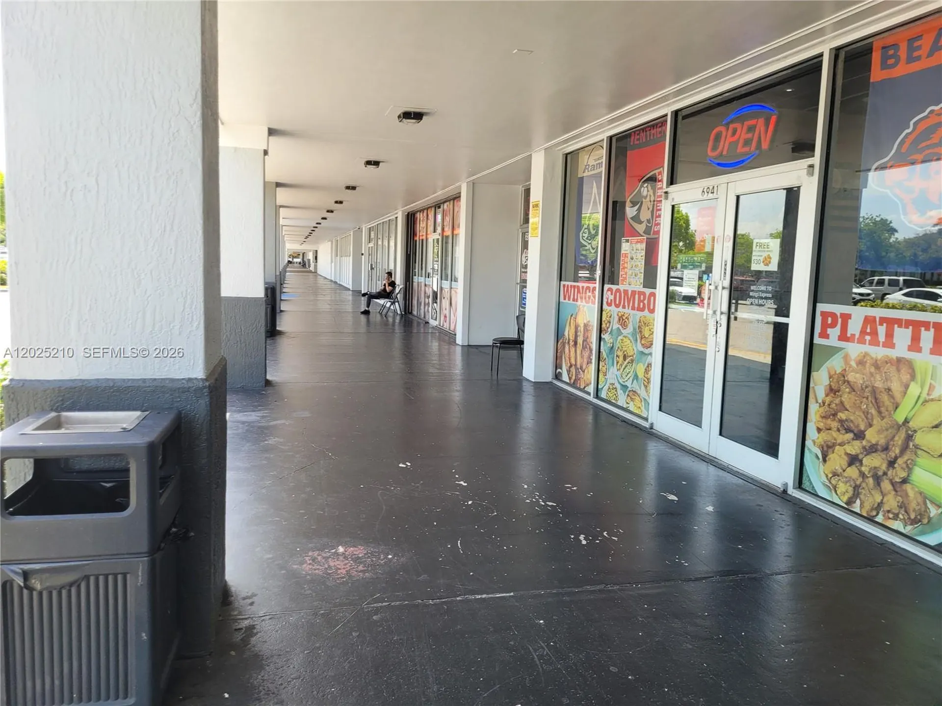 6935 Taft Hollywood FL 33125