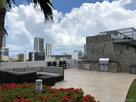 3301 NE 1 Avenue Miami FL 33137