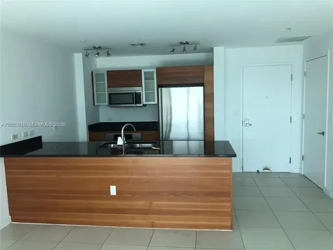 3301 NE 1 Avenue Miami FL 33137