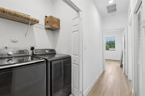 1526 SW 29th Street Fort Lauderdale FL 33315