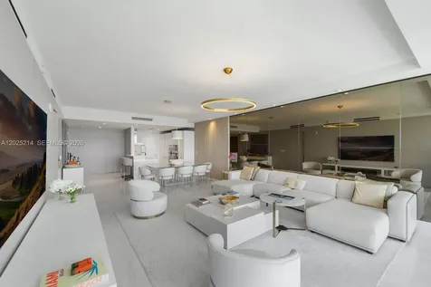 10203 Collins Avenue Bal Harbour FL 33154
