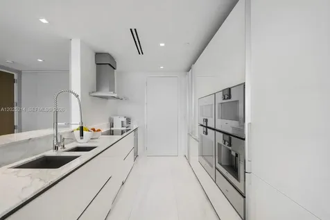 10203 Collins Avenue Bal Harbour FL 33154