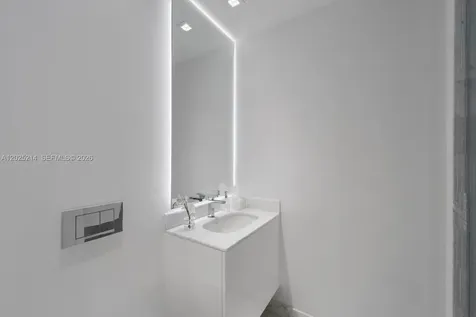 10203 Collins Avenue Bal Harbour FL 33154