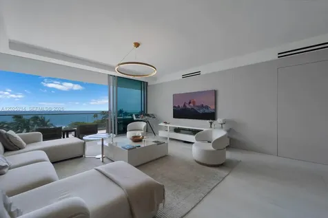 10203 Collins Avenue Bal Harbour FL 33154