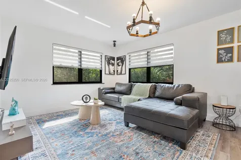 North Miami Beach FL 33162