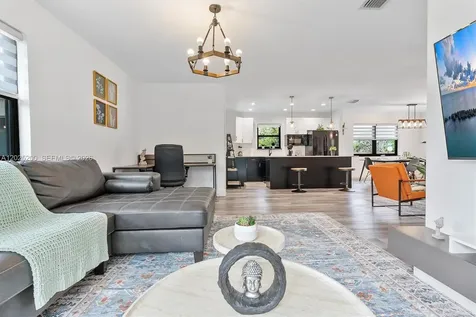 North Miami Beach FL 33162