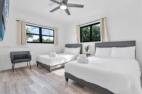 North Miami Beach FL 33162
