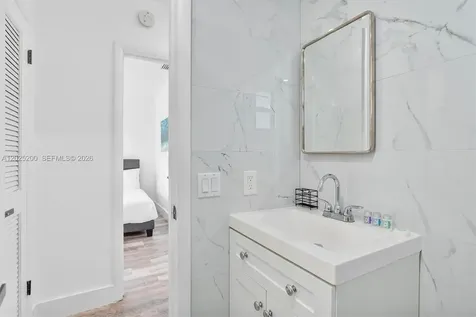 North Miami Beach FL 33162