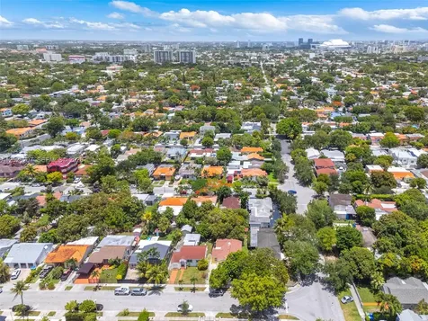 1811 SW 17th Terrace Miami FL 33145