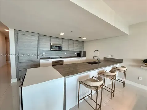 400 Sunny Isles Boulevard Sunny Isles Beach FL 33160