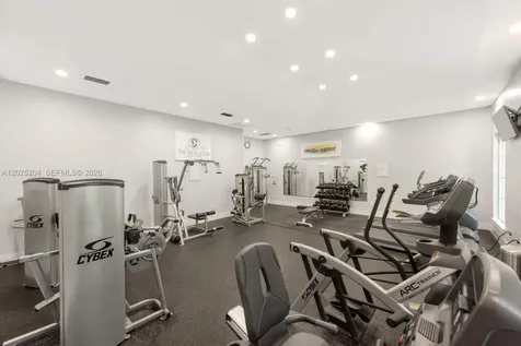 19555 E Country Club Drive Aventura FL 33180