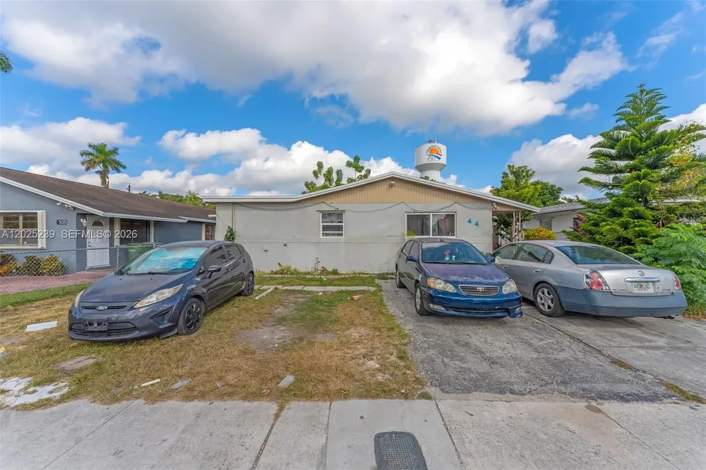 445 NW 8th Street Homestead FL 33030