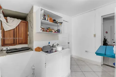445 NW 8th Street Homestead FL 33030