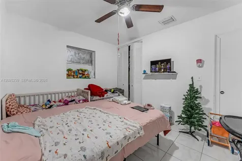 445 NW 8th Street Homestead FL 33030