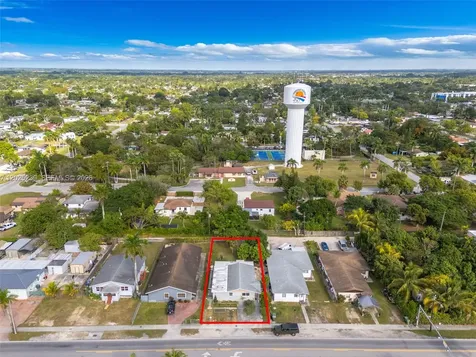 445 NW 8th Street Homestead FL 33030
