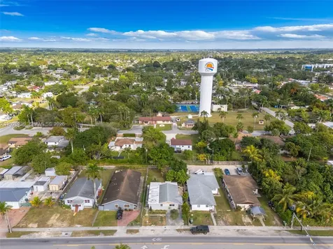 445 NW 8th Street Homestead FL 33030