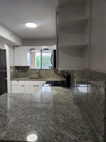 7785 W 30th Court Hialeah FL 33018