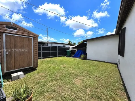 11425 SW 43rd Terrace Miami FL 33165