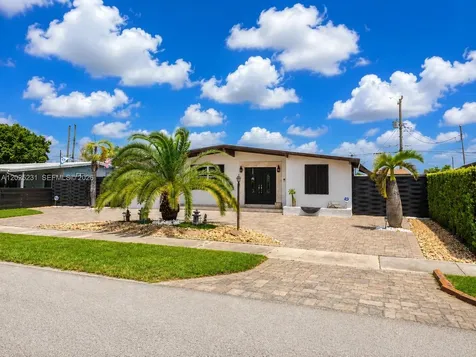 11425 SW 43rd Terrace Miami FL 33165