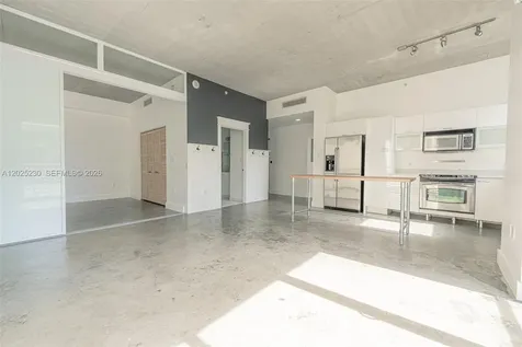 133 NE 2nd Avenue Miami FL 33132