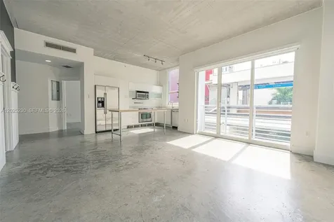 133 NE 2nd Avenue Miami FL 33132