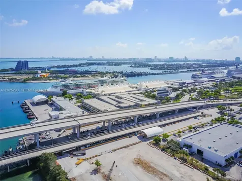 133 NE 2nd Avenue Miami FL 33132