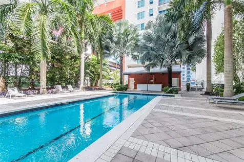 133 NE 2nd Avenue Miami FL 33132