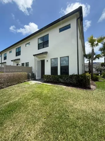 2163 S Appleton Circle S Oakland Park FL 33309
