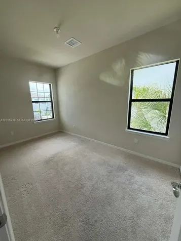 2163 S Appleton Circle S Oakland Park FL 33309