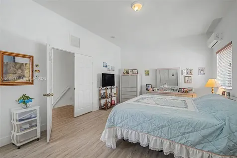 1551 SW 154th Court Miami FL 33194