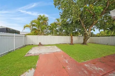 1201 SW 142nd Avenue Miami FL 33184