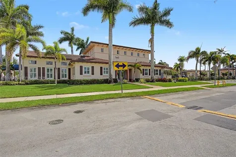12853 SW 135th Street Miami FL 33186